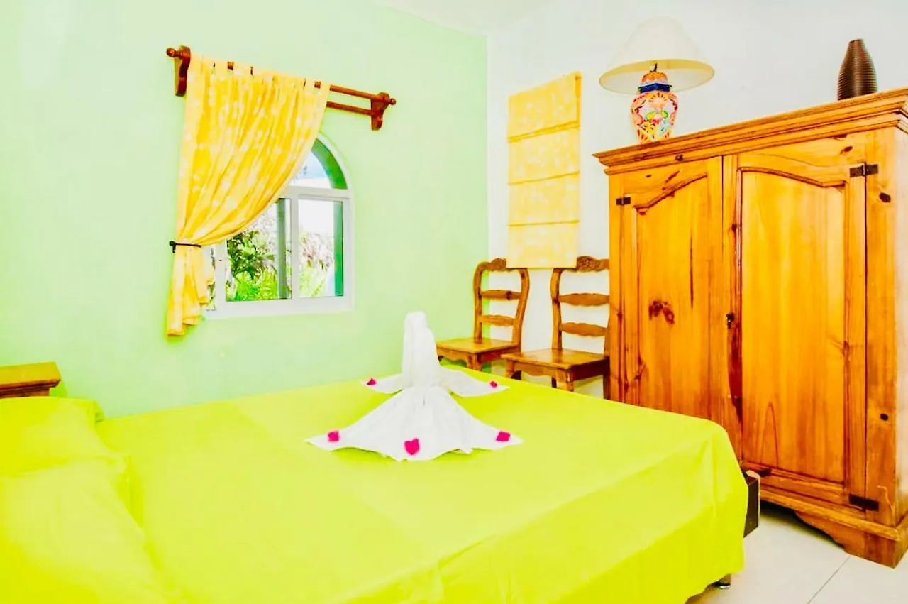 Bed & Breakfast Deluxe Family Budget Balcony Room With Pool Playacar II Playa del Carmen Mexiko